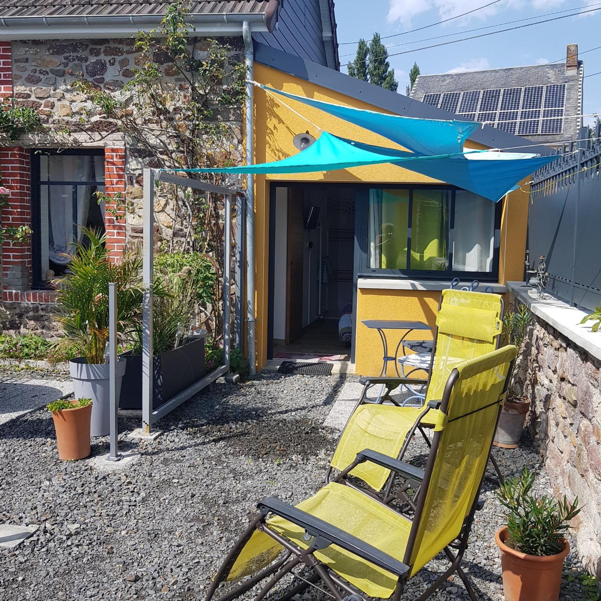 Bed and Breakfast Le Jardin Coudeville Exteriér fotografie